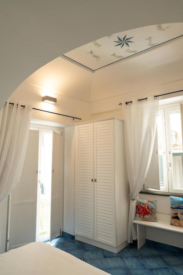 Scirocco - Amazing Flat With Terrace In The Center