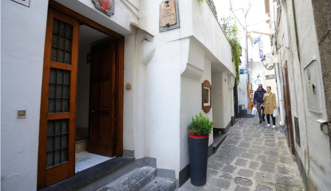 Scirocco - Amazing Flat With Terrace In The Center *