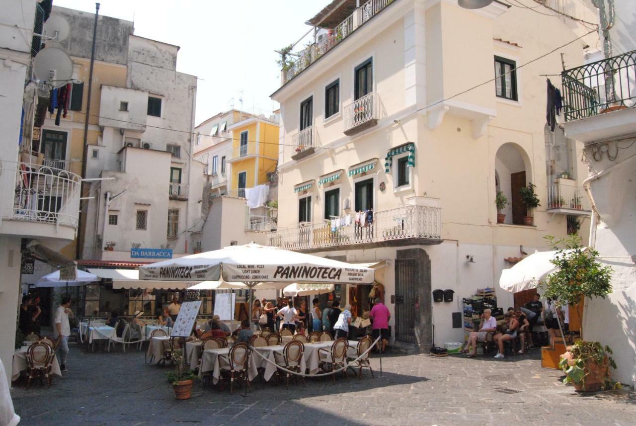 Scirocco - Amazing Flat With Terrace In The Center *